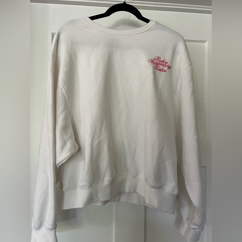 🧸2/$30🧸 Brunette The Label White Crewneck Sweater